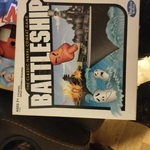Original game of battleship brand new pieces all intact